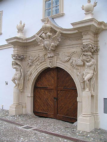 Poarta a-IV-a a cetatii Alba Iulia